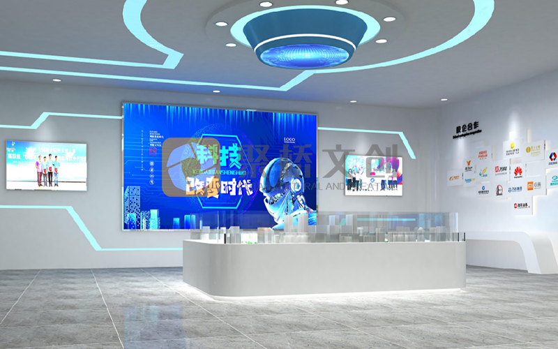新能源行業(yè)展廳設(shè)計(jì)要點(diǎn)：如何通過(guò)動(dòng)態(tài)沙盤(pán)展現(xiàn)產(chǎn)業(yè)鏈優(yōu)勢(shì)